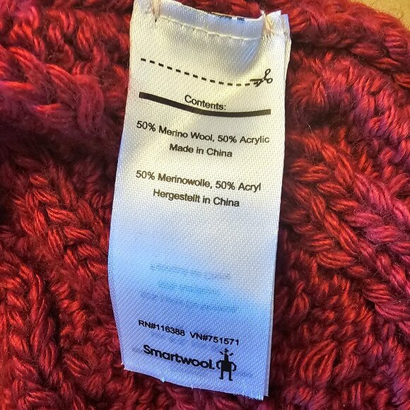 Smartwool beanie wool/acrylic blend dark pink - Picture 4 of 6